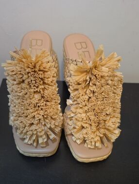 Matisse Beige Raffia Pom Wedge Slides